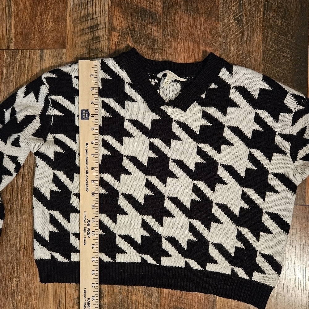 Girls Self Esteem Black and White Print Sweater Size 16 - Picture 7 of 11